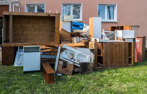 Best Attic Cleanout  in Willowick, OH